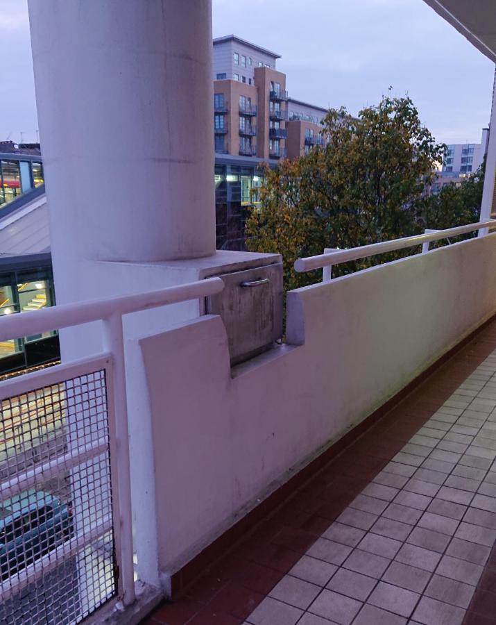 Bright, Nice Interior, Close To The City, 2 Bedroom Apartment Londen Buitenkant foto